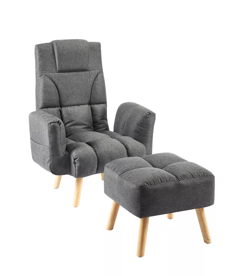 תקריב כורסת טלוויזיה עם הדום