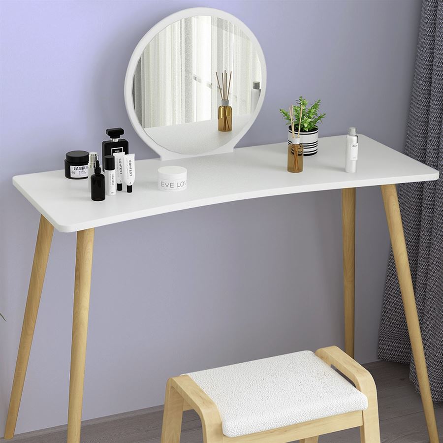 שידת איפור עם מראה